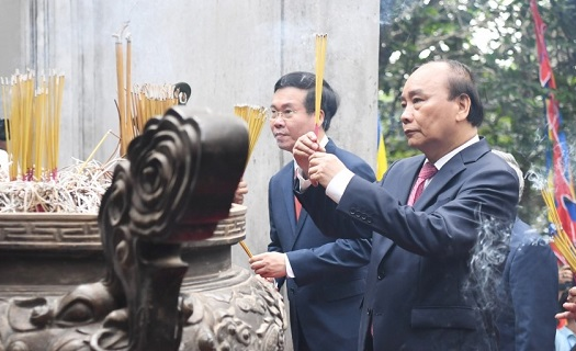 Lãnh đạo Đảng, Nhà nước dâng hương tưởng niệm các vua Hùng