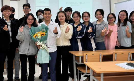 Tiến sĩ 9x bỏ mức lương 
