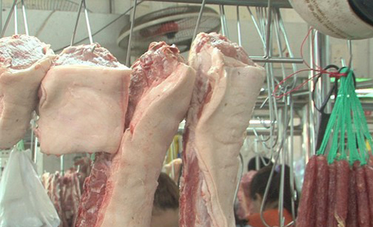 Đại gia chăn nuôi báo lãi trăm tỷ nhờ giá thịt lợn tăng cao