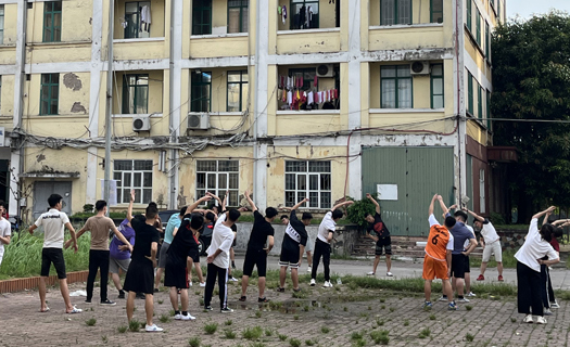 Bài 5: 
