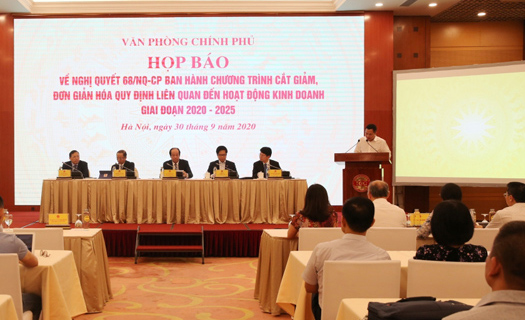 Vẫn còn nhiều thủ tục hành chính gây khó cho người dân, doanh nghiệp