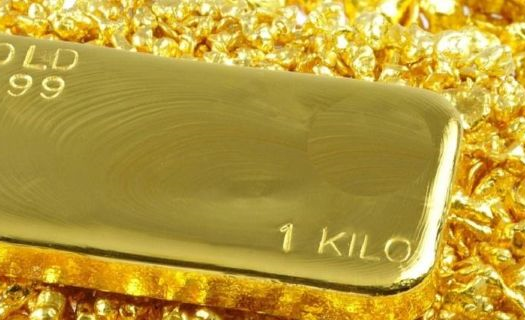 Giá vàng cán mốc 100 triệu đồng/lượng, người dân có nên mua vào?