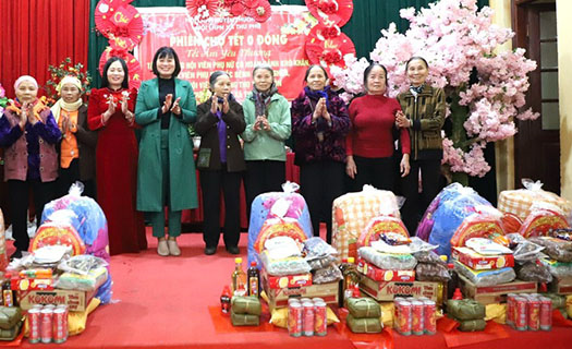 Hội chợ Tết 0 đồng - Tết ấm yêu thương ở xã Thư Phú, huyện Thường Tín - Hà Nội