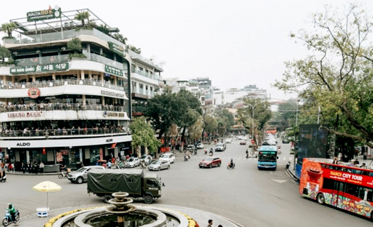 Người dân ủng hộ phá dỡ tòa nhà 