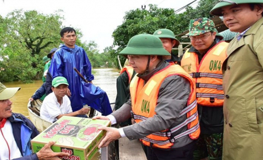 Thủ tướng quyết định xuất cấp 4.000 tấn gạo hỗ trợ nhân dân miền Trung