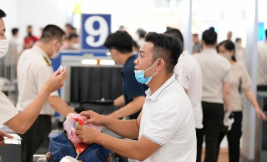 Từ hôm nay thí điểm xác thực khuôn mặt, vân tay tại sân bay Nội Bài
