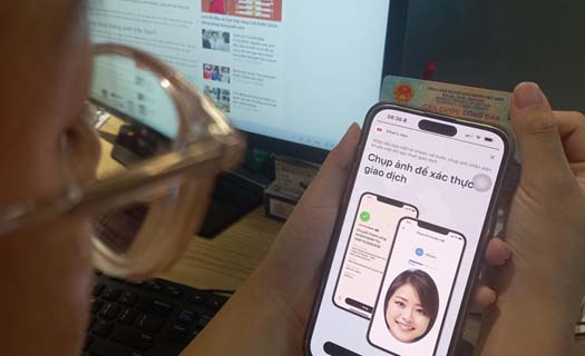 Giải đáp một số thắc mắc về xác thực sinh trắc học trong chuyển khoản trực tuyến