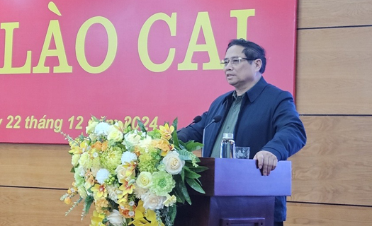 Thủ tướng Phạm Minh Chính làm việc với Ban Thường vụ Tỉnh ủy Lào Cai