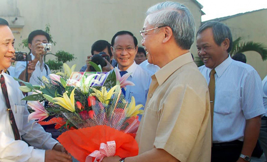 Năm 2008, Tổng Bí thư Nguyễn Phú Trọng đi tàu lửa từ Hà Nội vào Quảng Ngãi