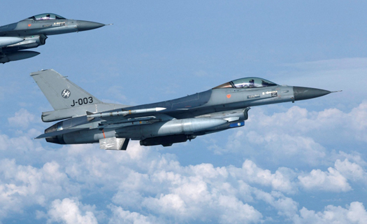 Nghị sĩ Nga cảnh báo tấn công sân bay của NATO chứa tiêm kích F-16 cho Ukraine