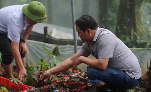 Chủ trương đúng, cán bộ, đảng viên vào cuộc quyết liệt, người dân ấm no