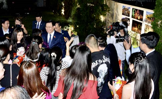 Chủ tịch Quốc hội: 
