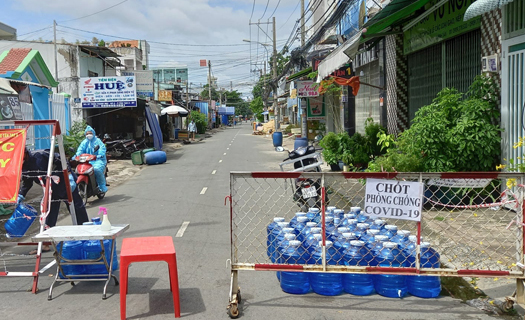 TP.HCM: Mở rộng vùng xanh, chăm sóc và điều trị tốt cho F0