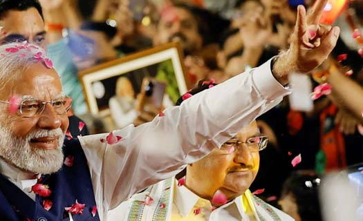 Narendra Modi: Từ cậu bé bán trà đến chính khách của những kỳ tích