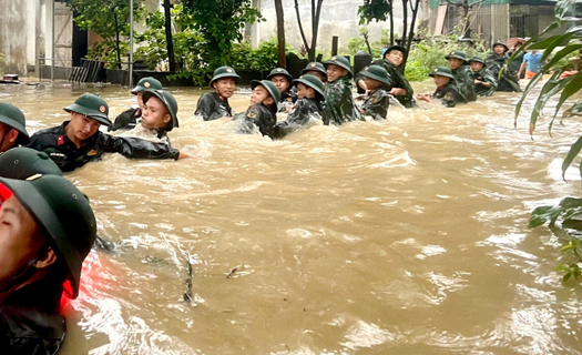 Chuyên gia thời tiết: 
