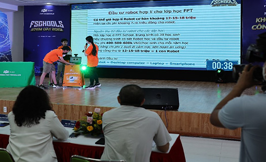 FPT tổ chức ngày hội khoa học công nghệ lớn cho giáo viên và học sinh phổ thông