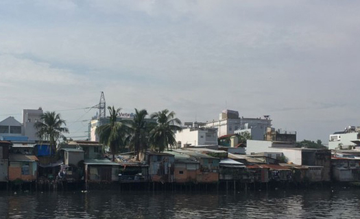 TP. Hồ Chí Minh: Nan giải di dời nhà trên và ven kênh rạch