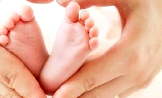 Bộ Chính trị yêu cầu không kỷ luật những trường hợp sinh con thứ 3 trở lên