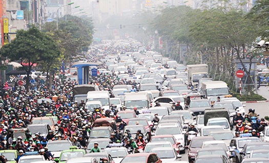 Đề xuất thu phí ô tô vào nội đô Hà Nội: Hạ tầng chưa tốt mà đòi thu tiền là vô lý