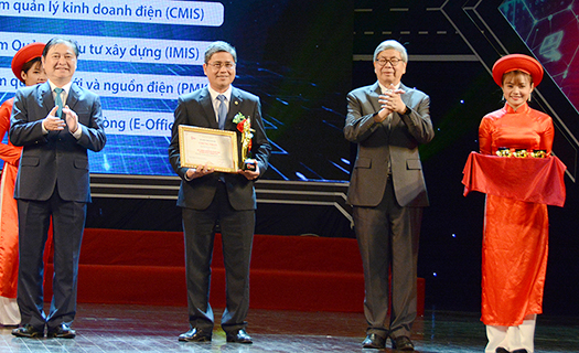 Nhiều doanh nghiệp EVN nhận giải thưởng Doanh nghiệp chuyển đổi số xuất sắc Việt Nam