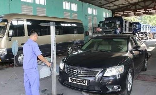 Cái gì thừa?