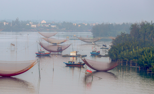 Bình minh Cửa Đại