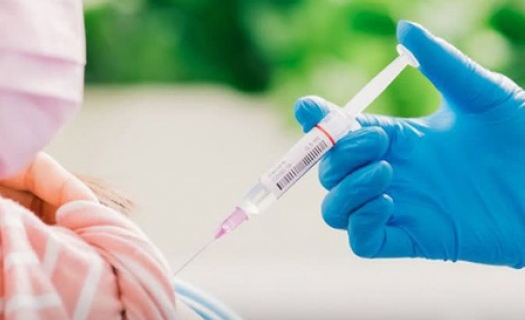 Tiêm vaccine Covid-19 cho trẻ: Phụ huynh trăm nỗi mừng, lo lẫn lộn